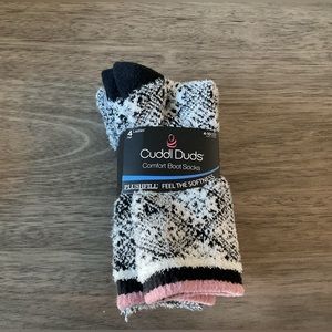 Cuddl Duds Comfort Boot Socks